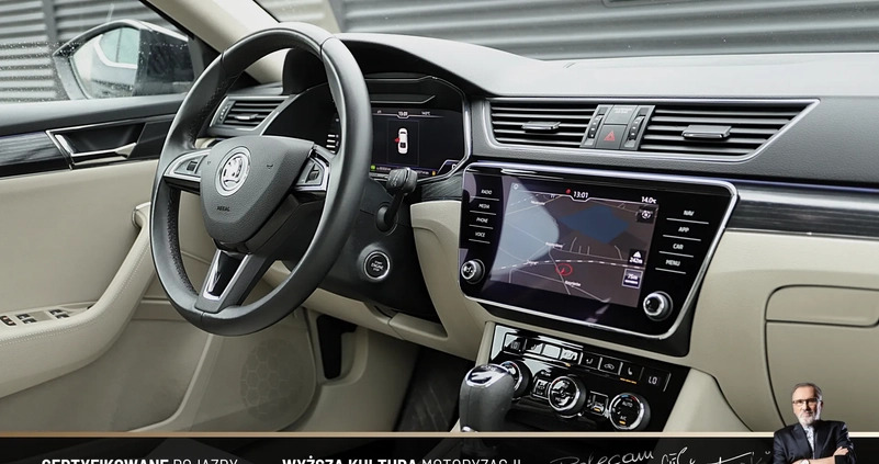Skoda Superb cena 82899 przebieg: 189998, rok produkcji 2019 z Suchedniów małe 704